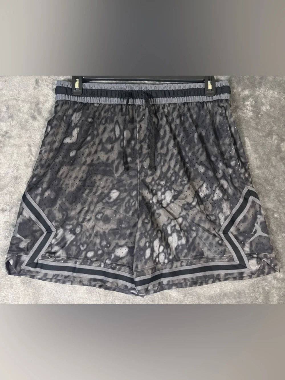 NWT Jordan Rise Diamond Basketball Shorts Size XL‎